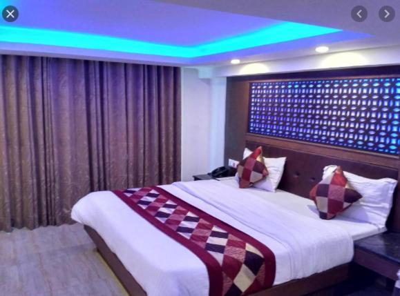 Hotel Basera Mussoorie Eksteriør billede